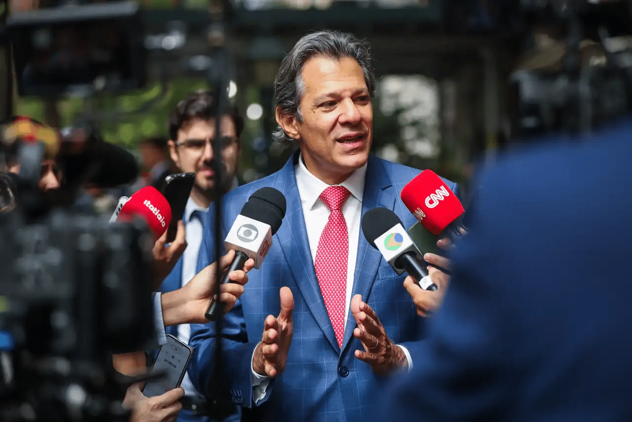 Leia mais sobre o artigo Haddad afirma que ‘quem tem dinheiro em bets deve pedir restituição já’