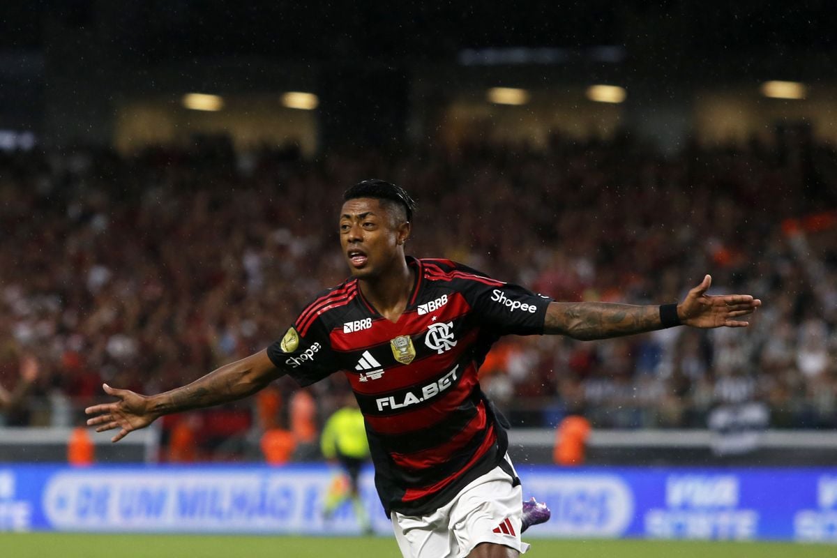 bruno henrique comemorando gol condenação julgamento stjd flamengo