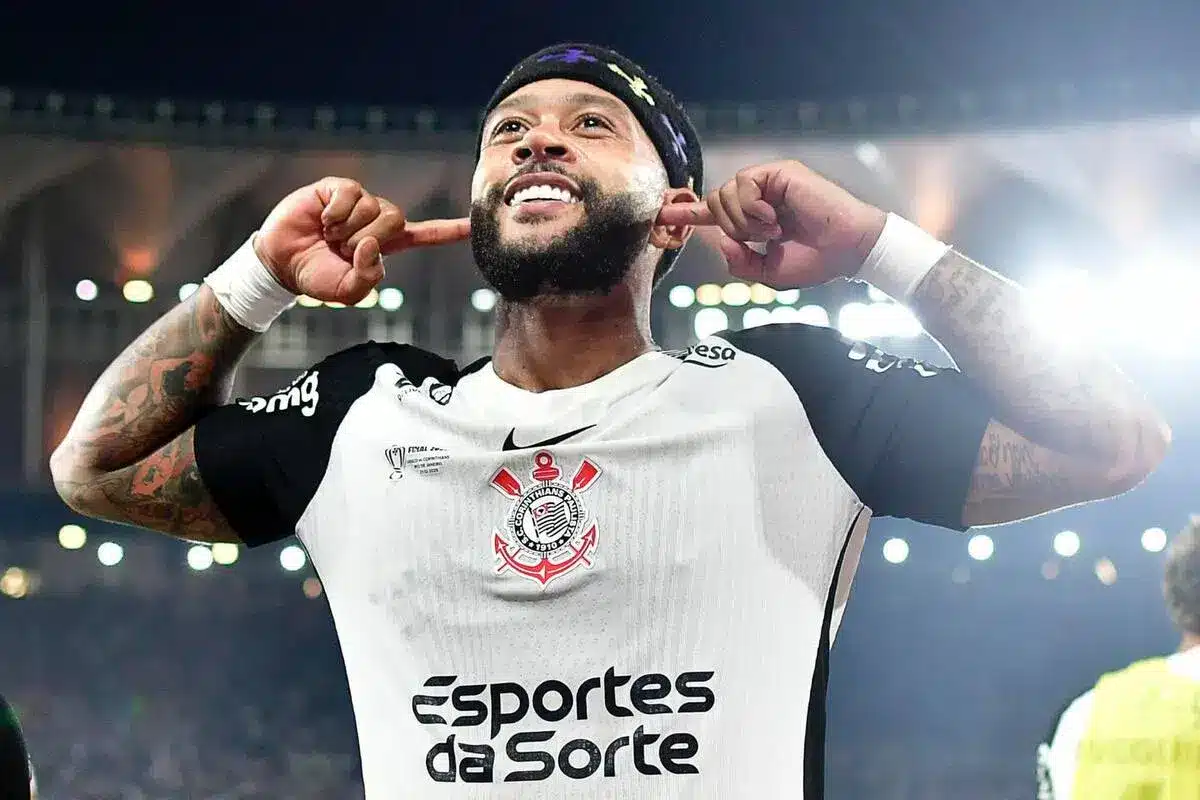 É oficial! Corinthians e Esportes da Sorte renovam até 2029; valor pode chegar a R$ 200 milhões 9 corinthians esportes da sorte menphis depay