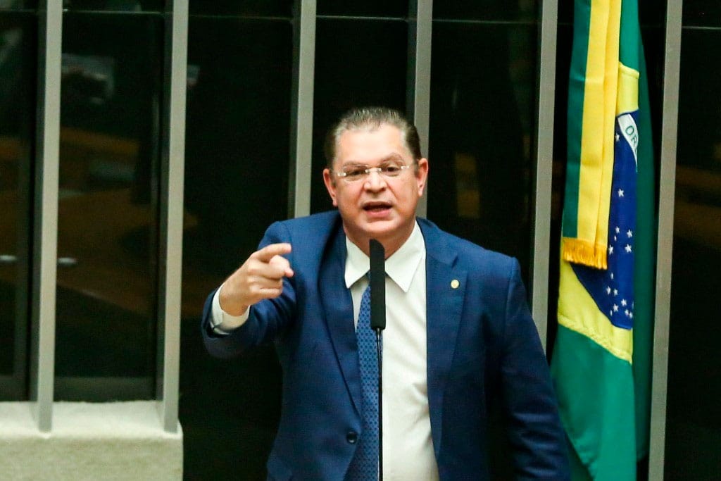 pl sóstenes cavalcante lula apostas bets