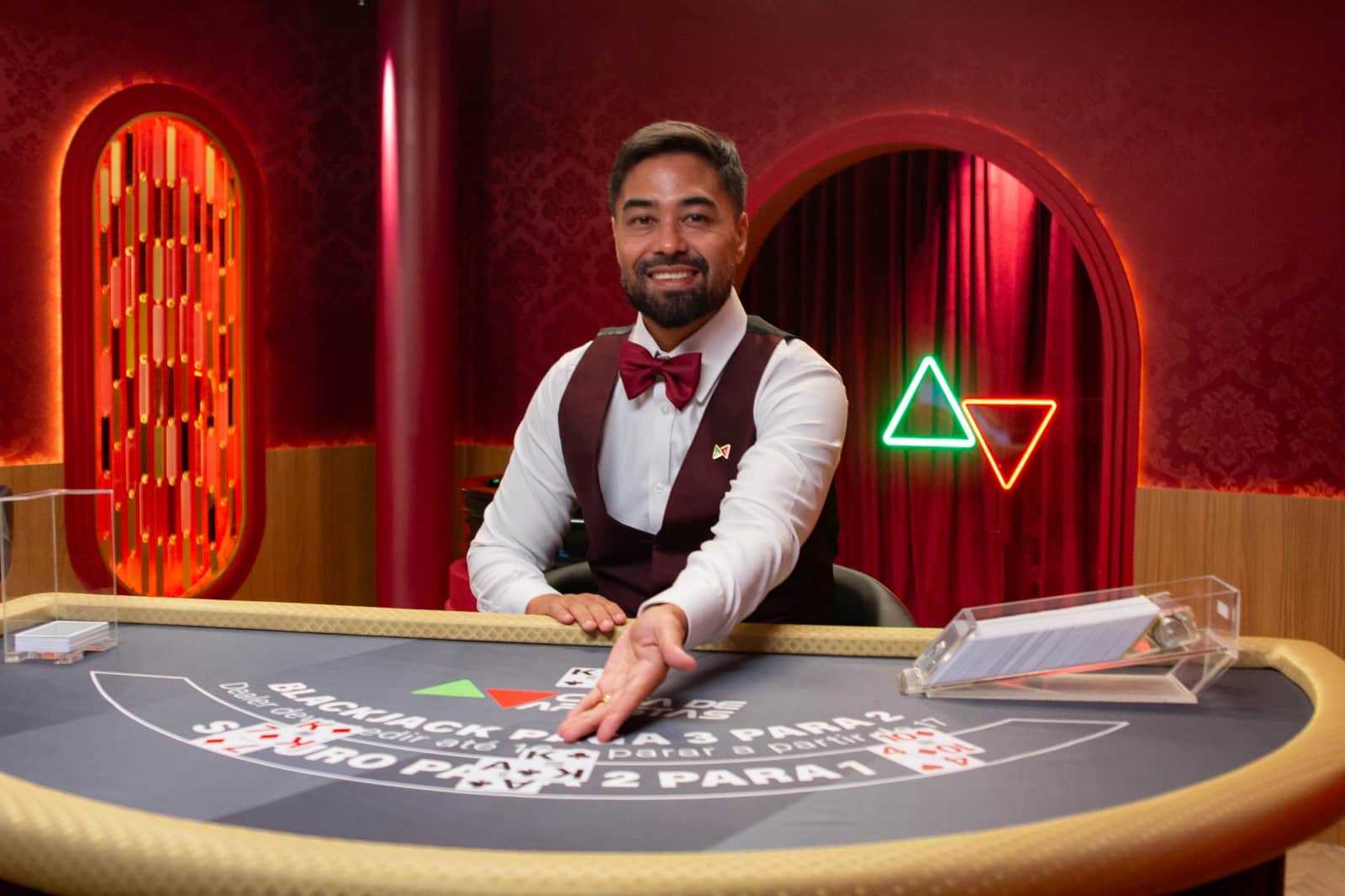 Thiago Massao live casino cassino casa de apostas spin gaming crupiê