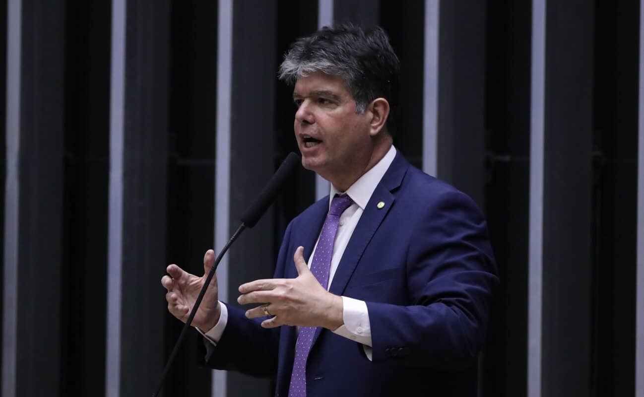 câmara deputados rua carneiro podemos proposta tratamento bets ludopatia