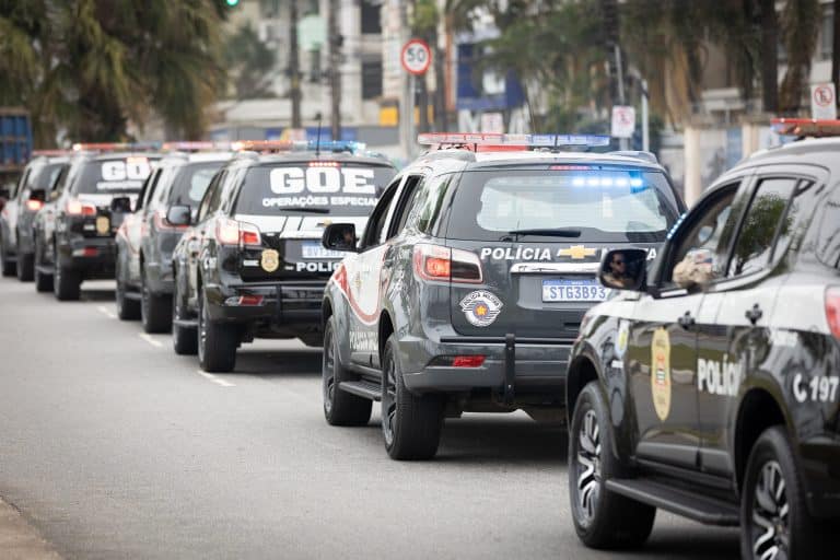 operação falsa Las Vegas carros de polícia