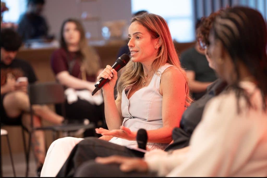 Camila Estefano, co-fundadora e vice-presidente do IBFF betano futebol feminino