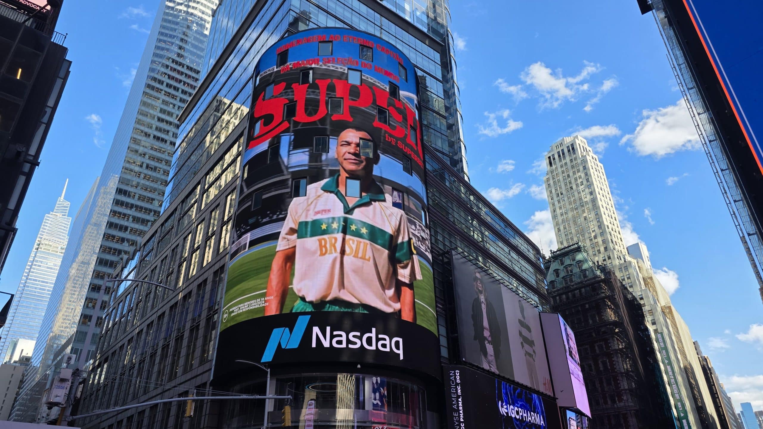 Cafu homenagem camisa superbet Times Square