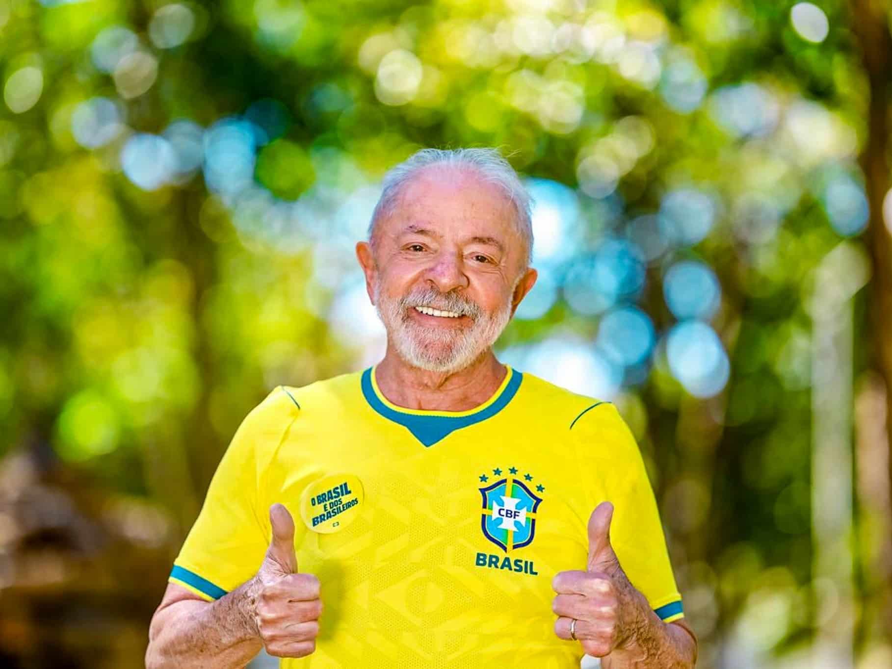 presidente lula veste camisa do brasil na copa do mundo 2026