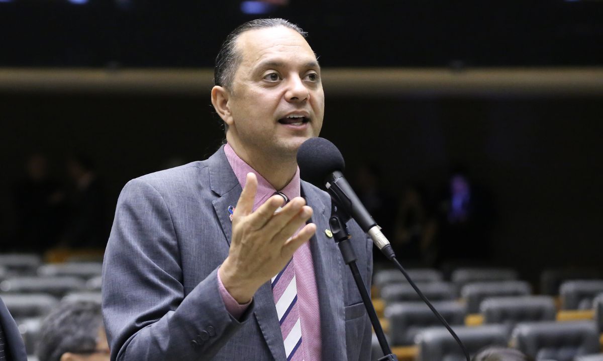 Weliton Prado bets deputado
